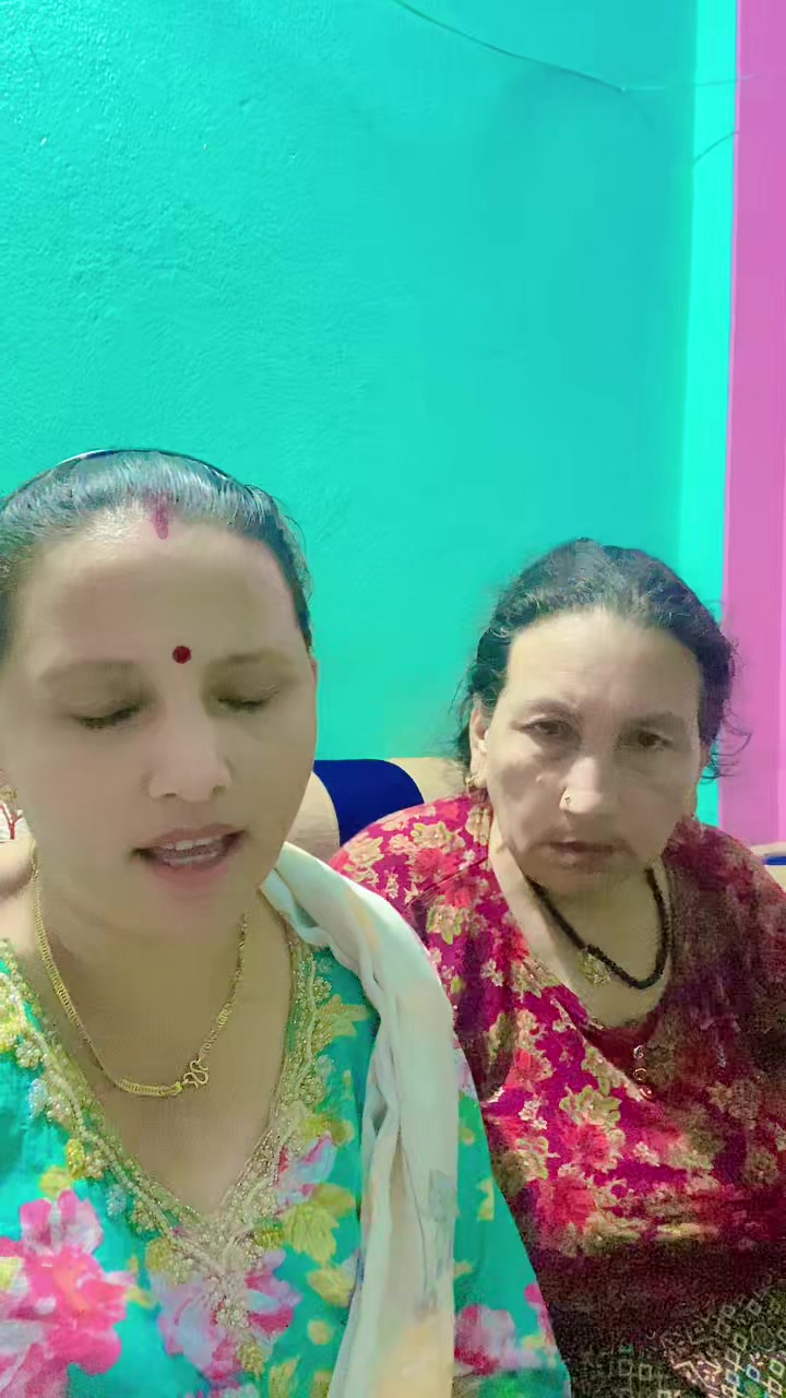 @Mina__stha