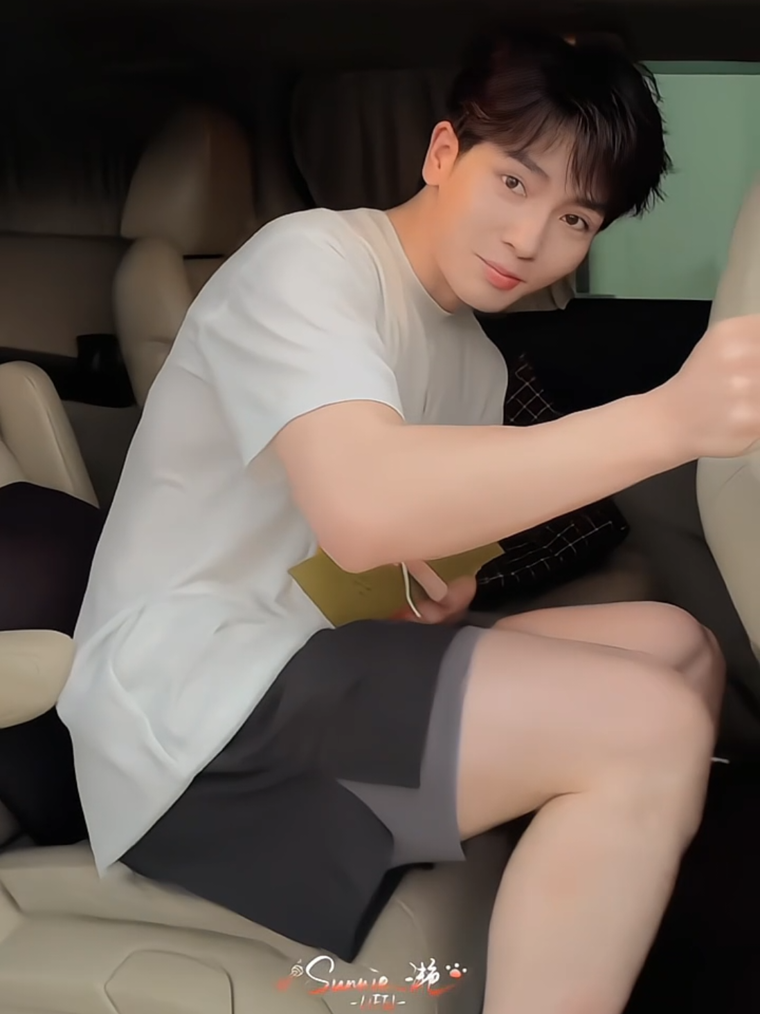 @𝐑𝐢𝐧𝐚𝐢𝐧𝐝𝐫𝐢