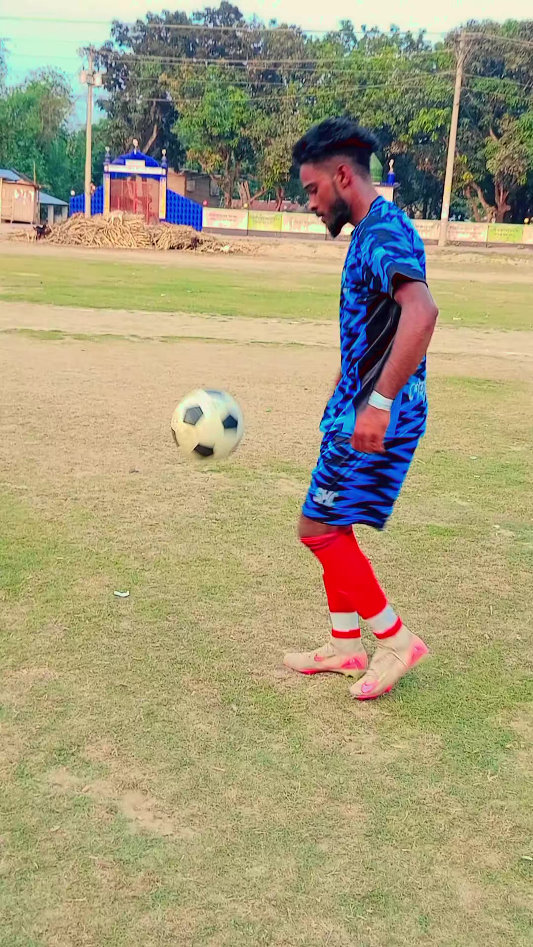 @⚽ সোহান_ফুটবলার ⚽