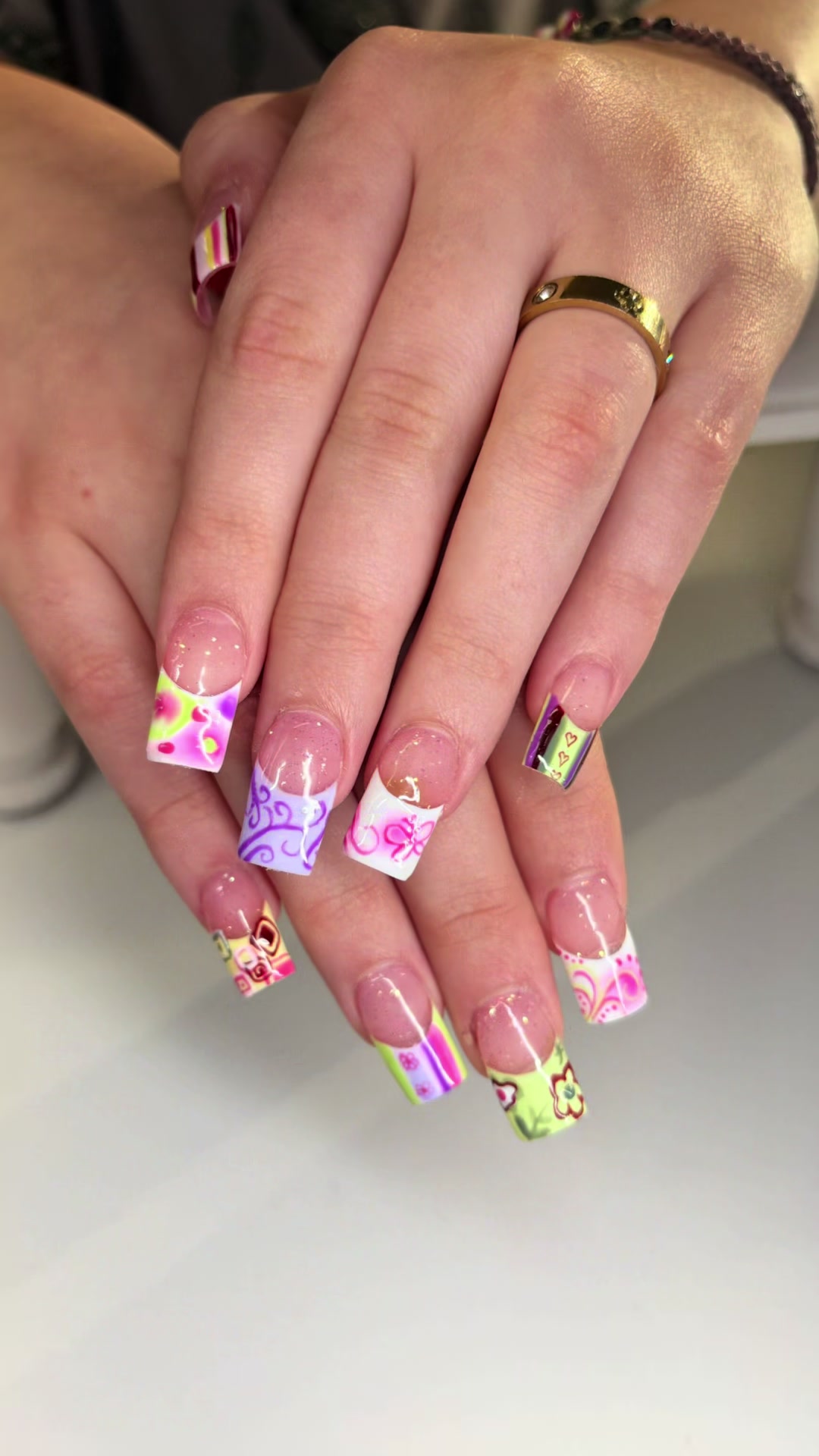 @eelectric.nails