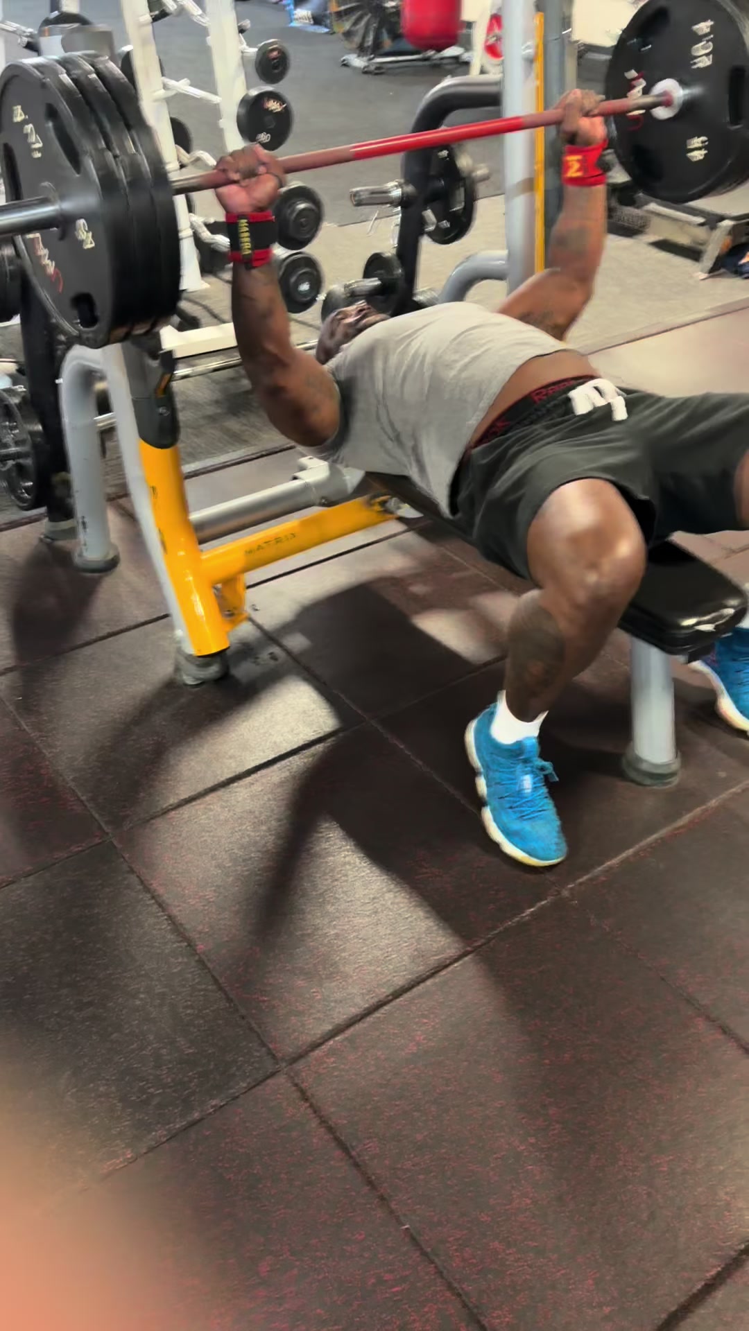 @Black_Superman_BigTL290lbs