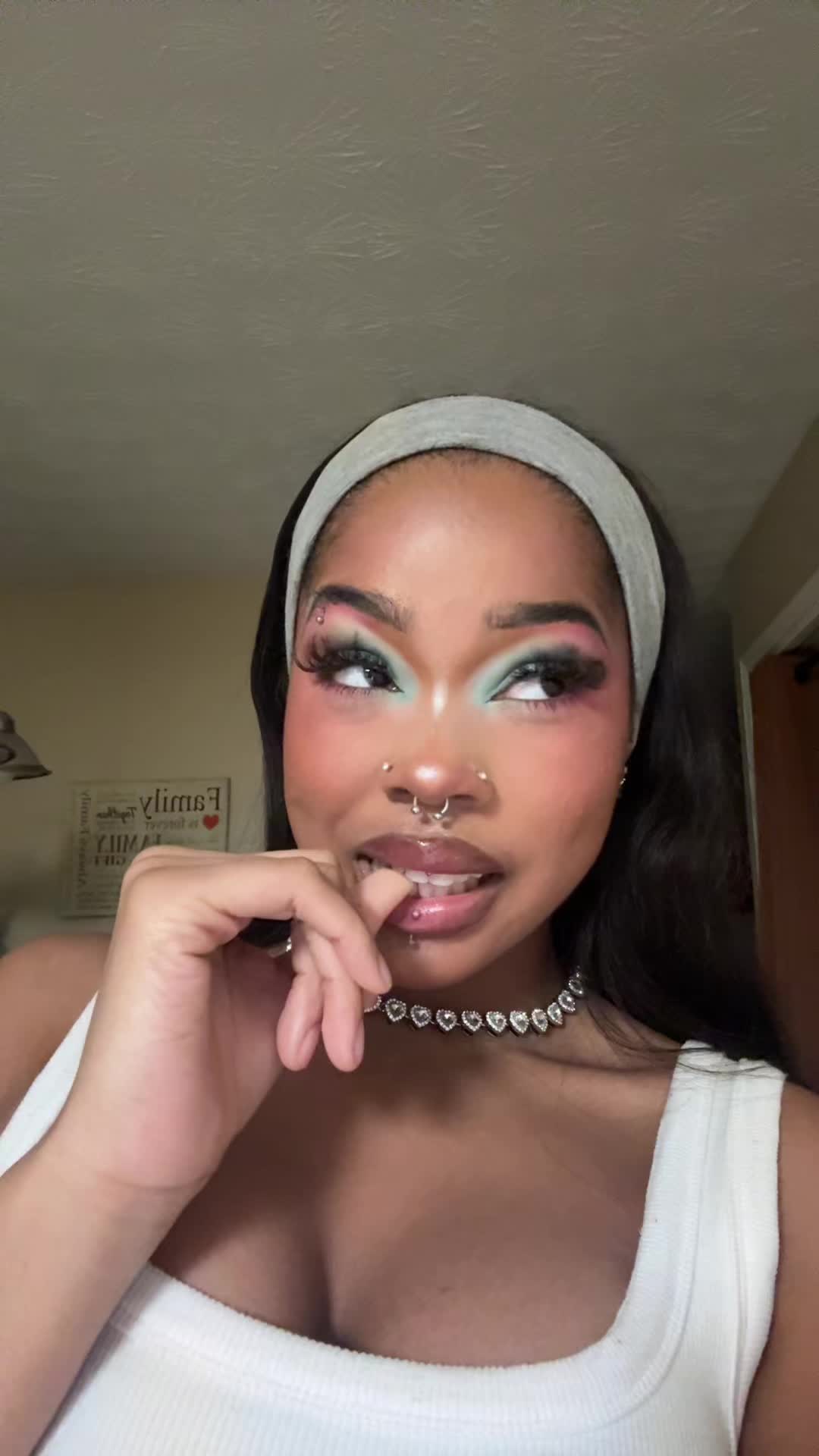 @Sienna Rae❦