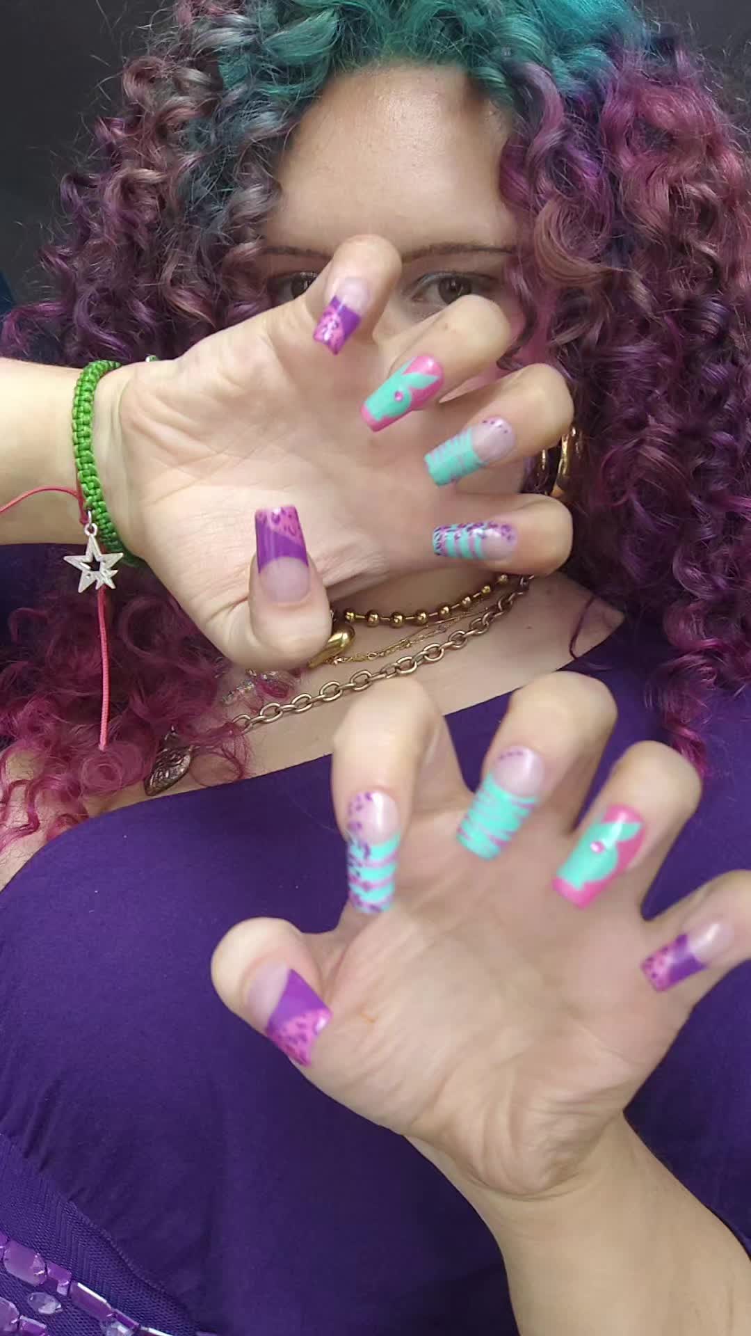@Nina 🦛