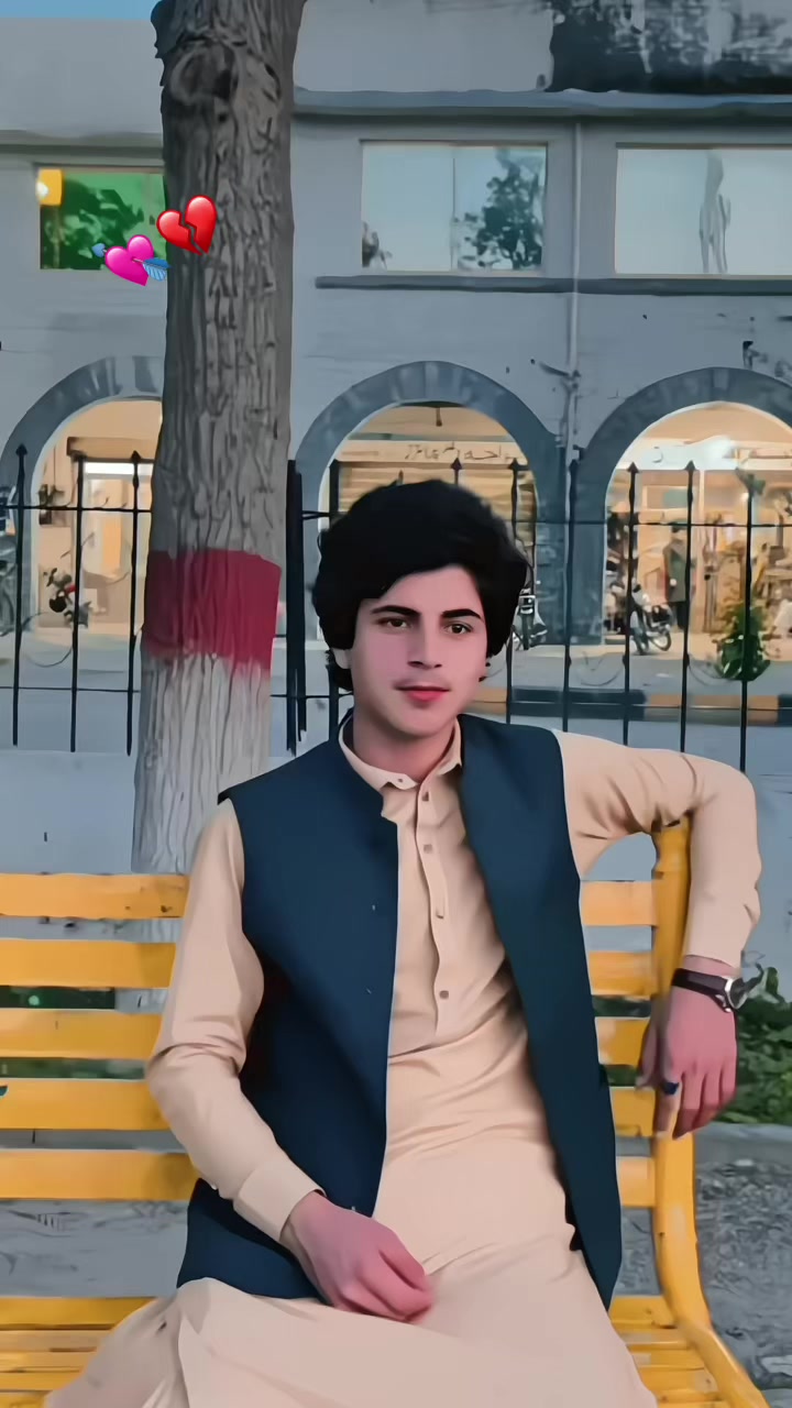 @🔱HuZiFa kHaN🔱
