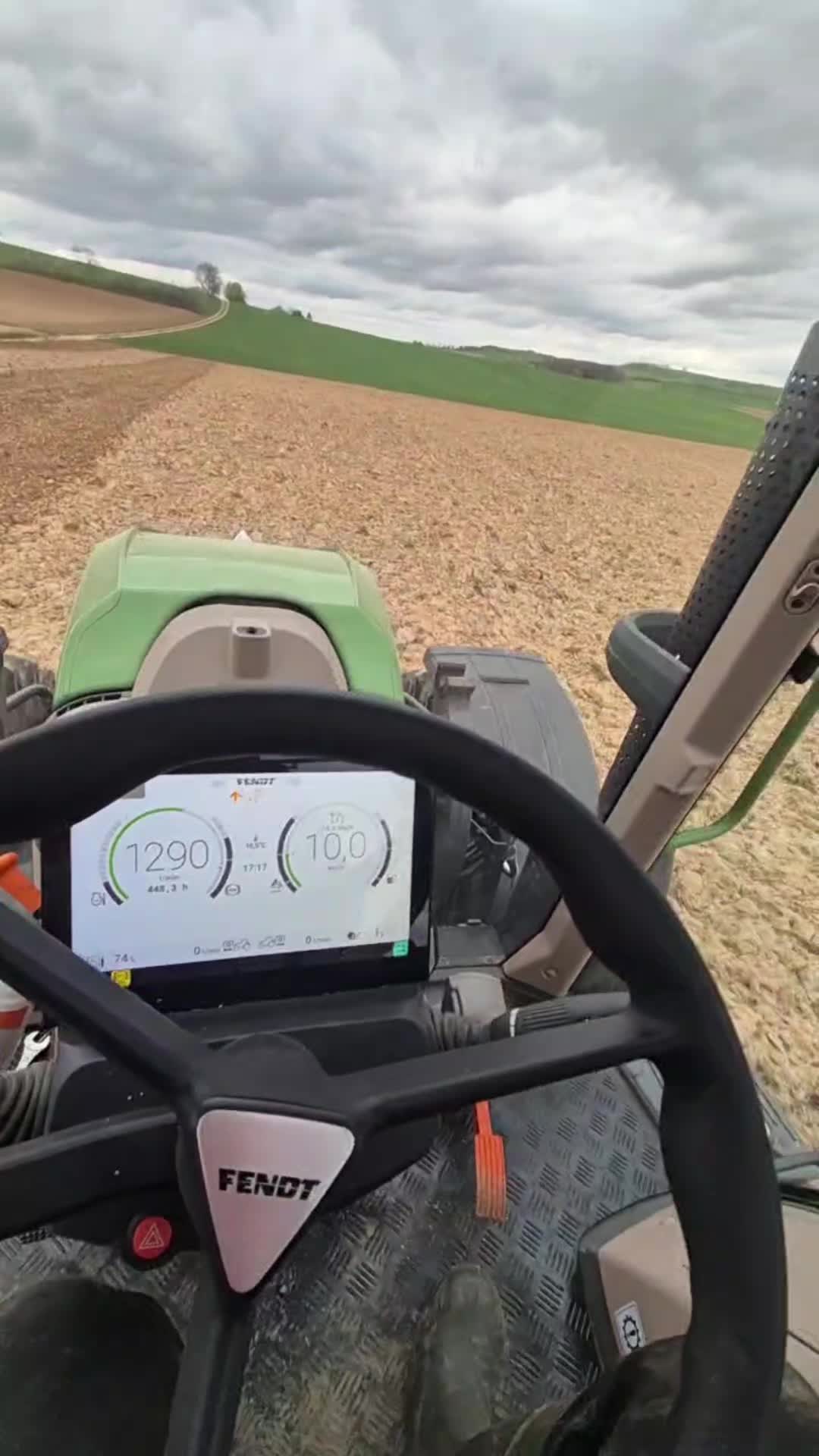 @Marc D.🚜🌻