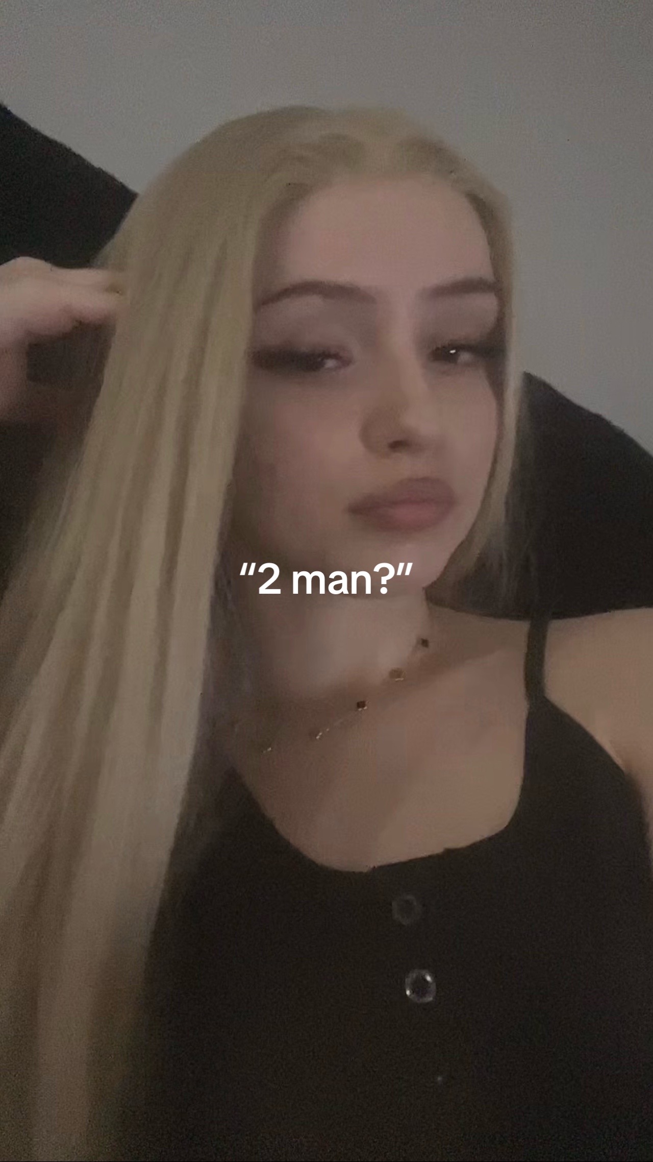 @Cruxlla
