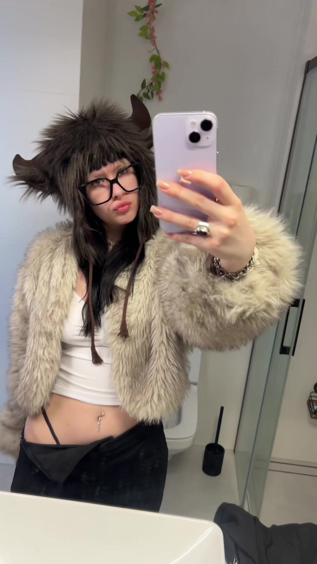 @DAMINIKA