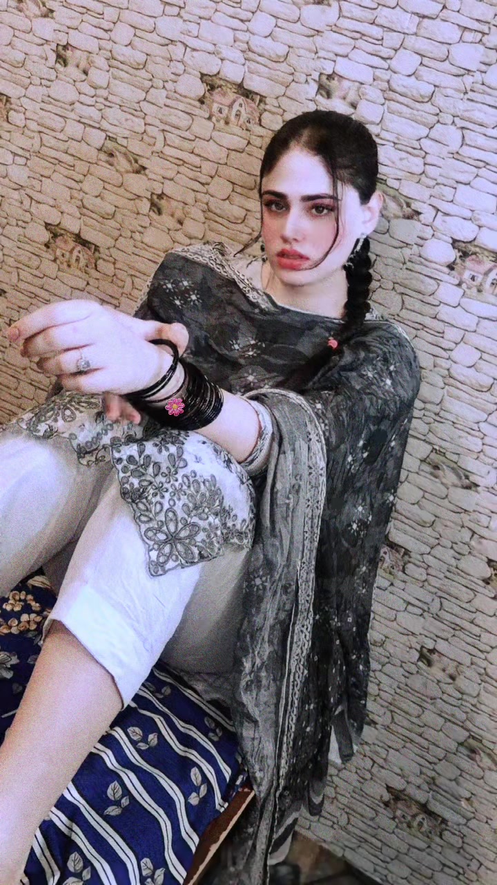 @🦋👑 Queen Of Punjab 👑🦋