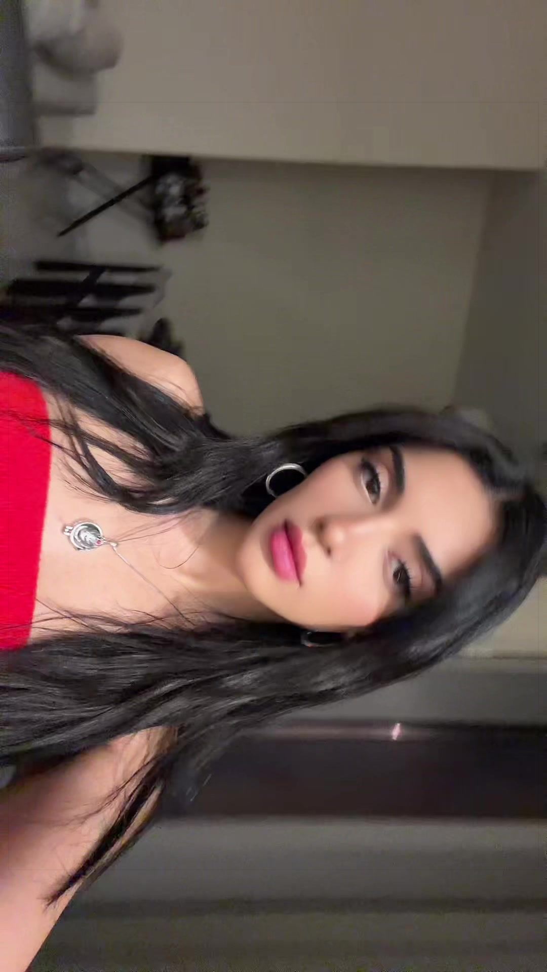@Kiana