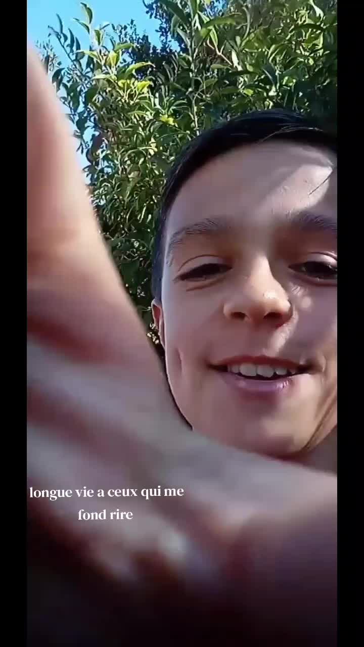 @m4.th1s' 🇨🇵
