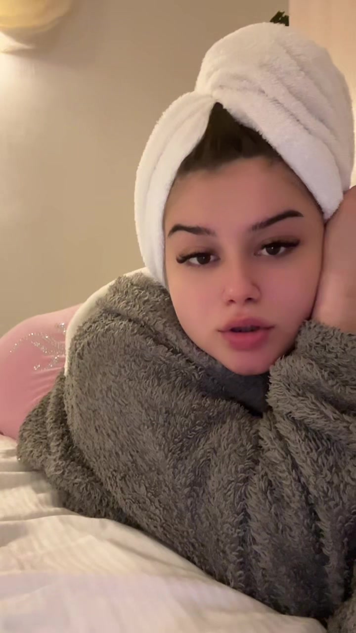 @Варя