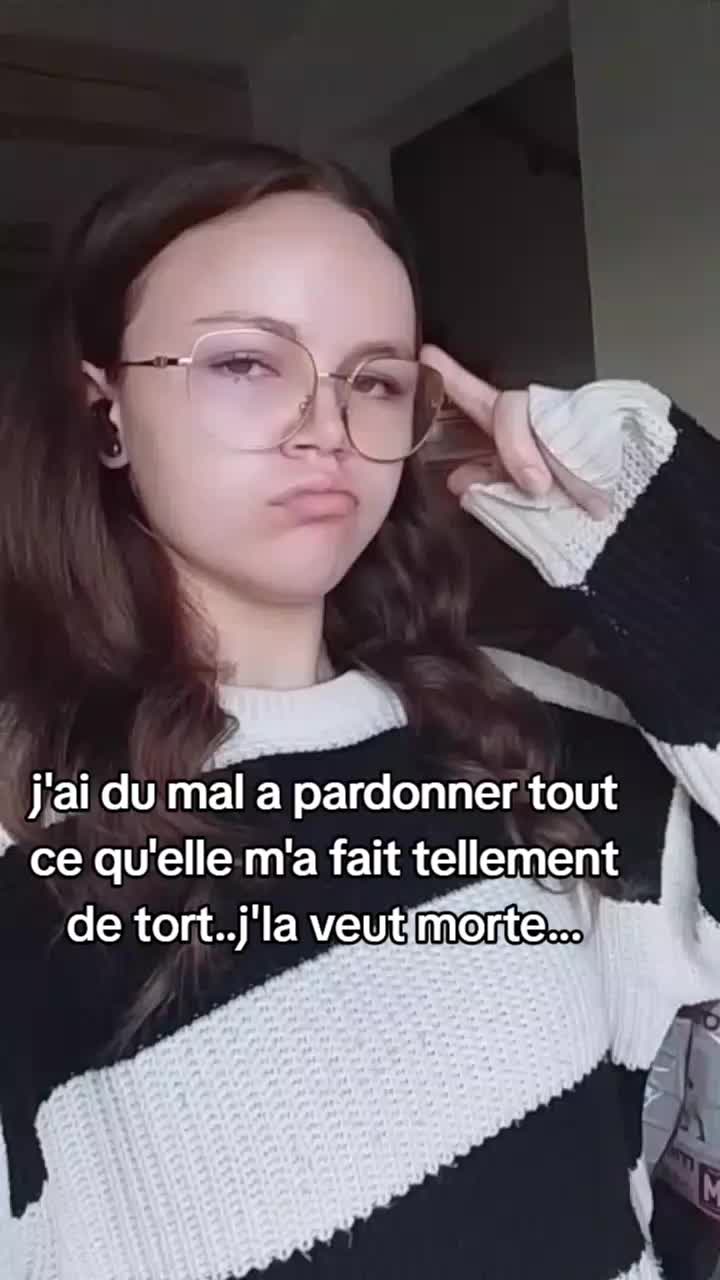 @𝔼𝕤𝕥𝕖𝕝𝕝𝕖 💜