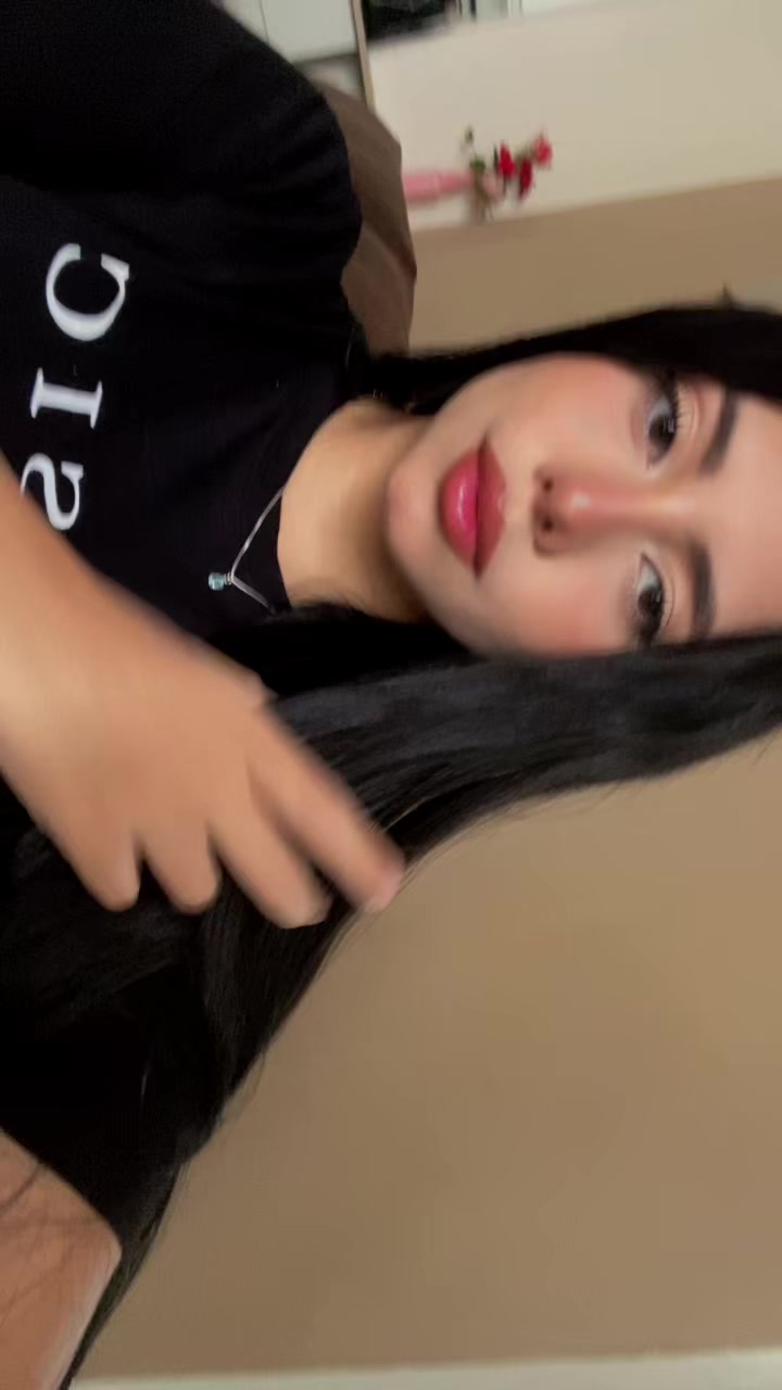@_vivizona