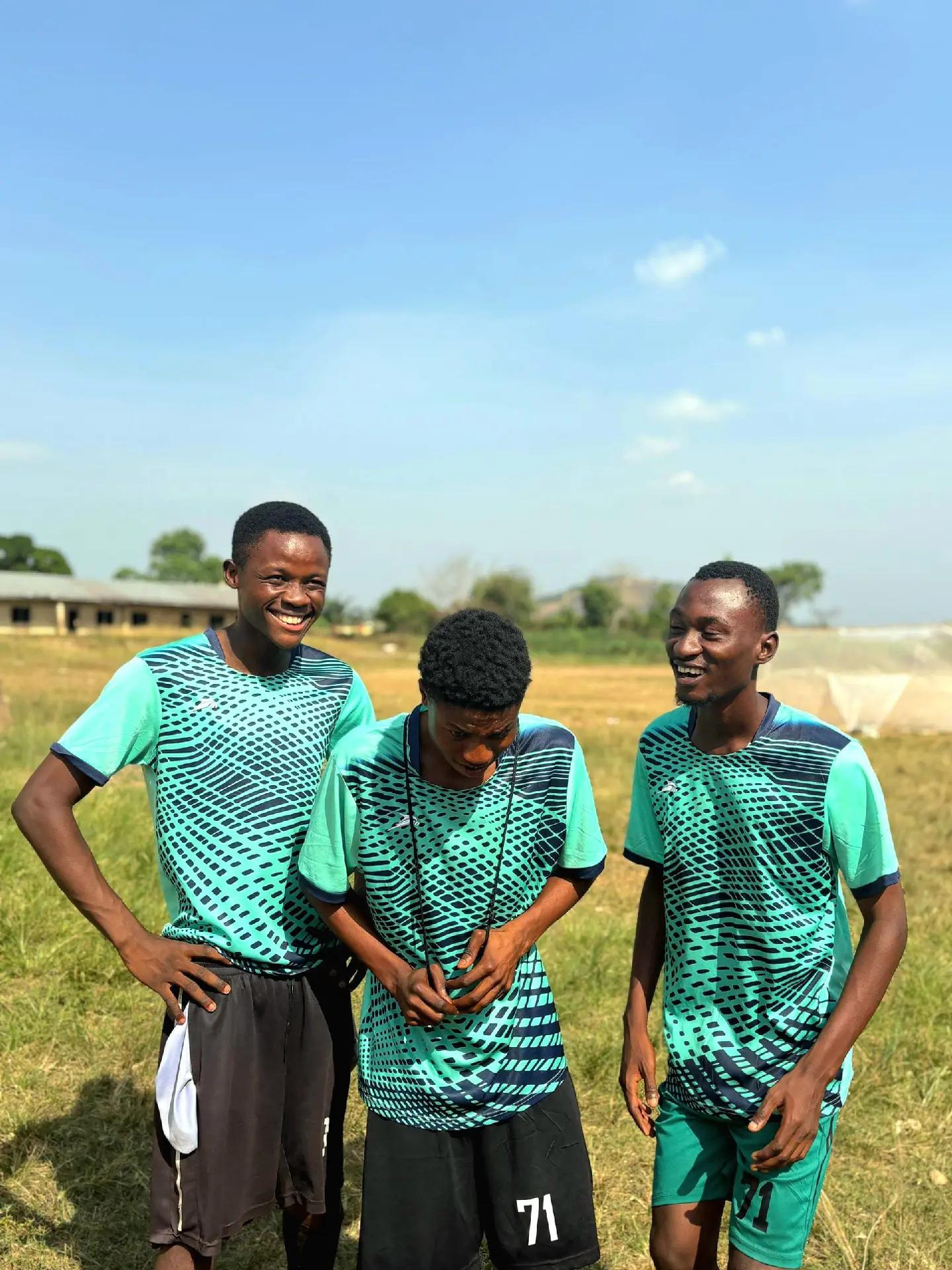 @ADETOMIWA 🤍♻️