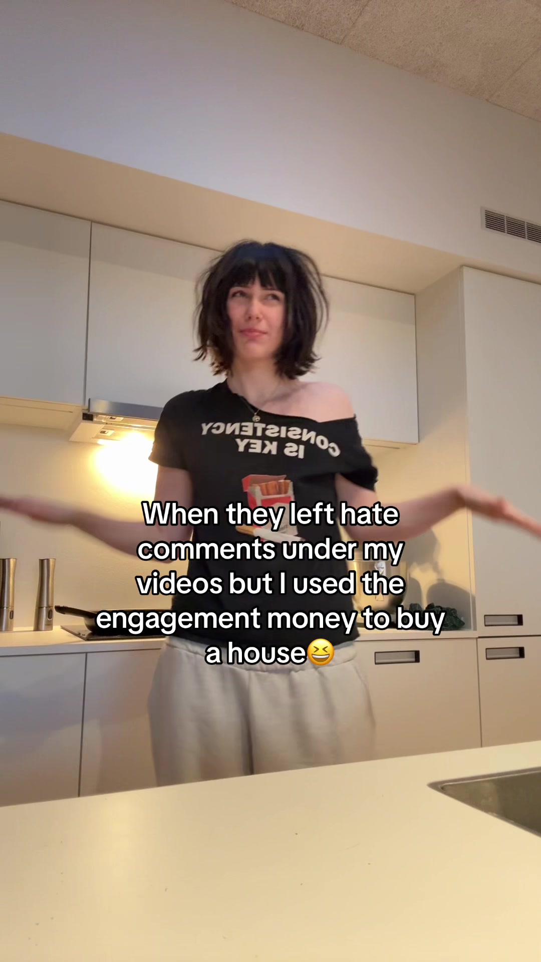 Bibble (@bibblekittyyyy) - Urlebird