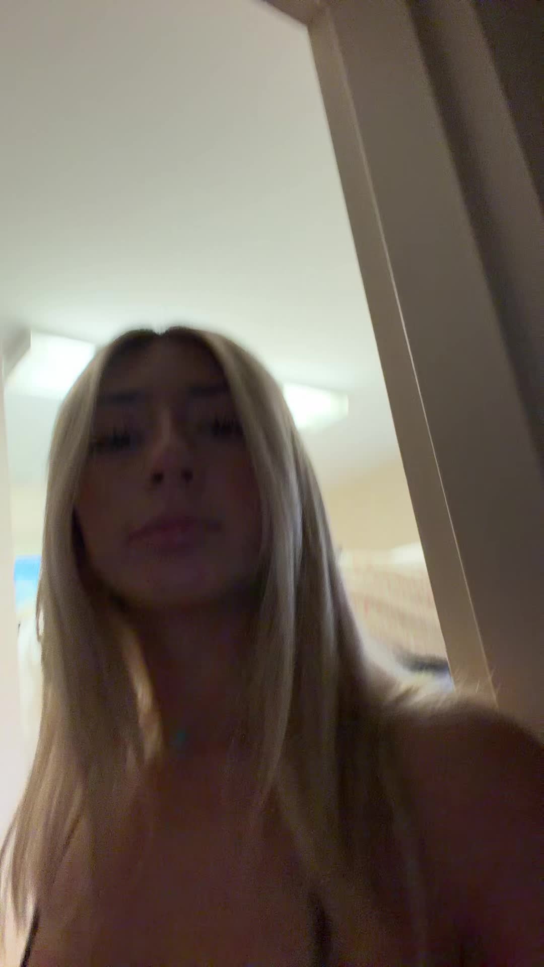 @M🧁C