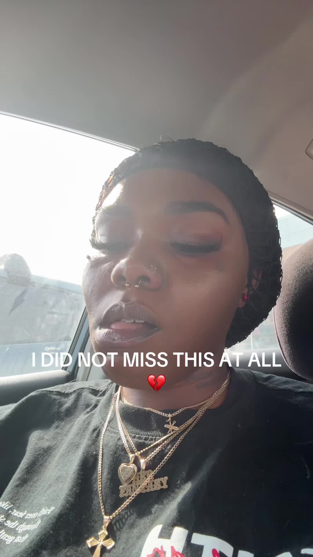 @𝔅𝔢𝔱𝔱𝔶💋