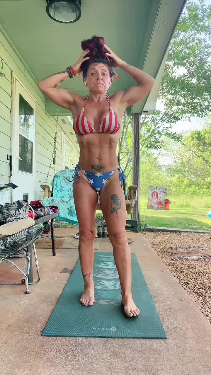 @RedneckBaddie