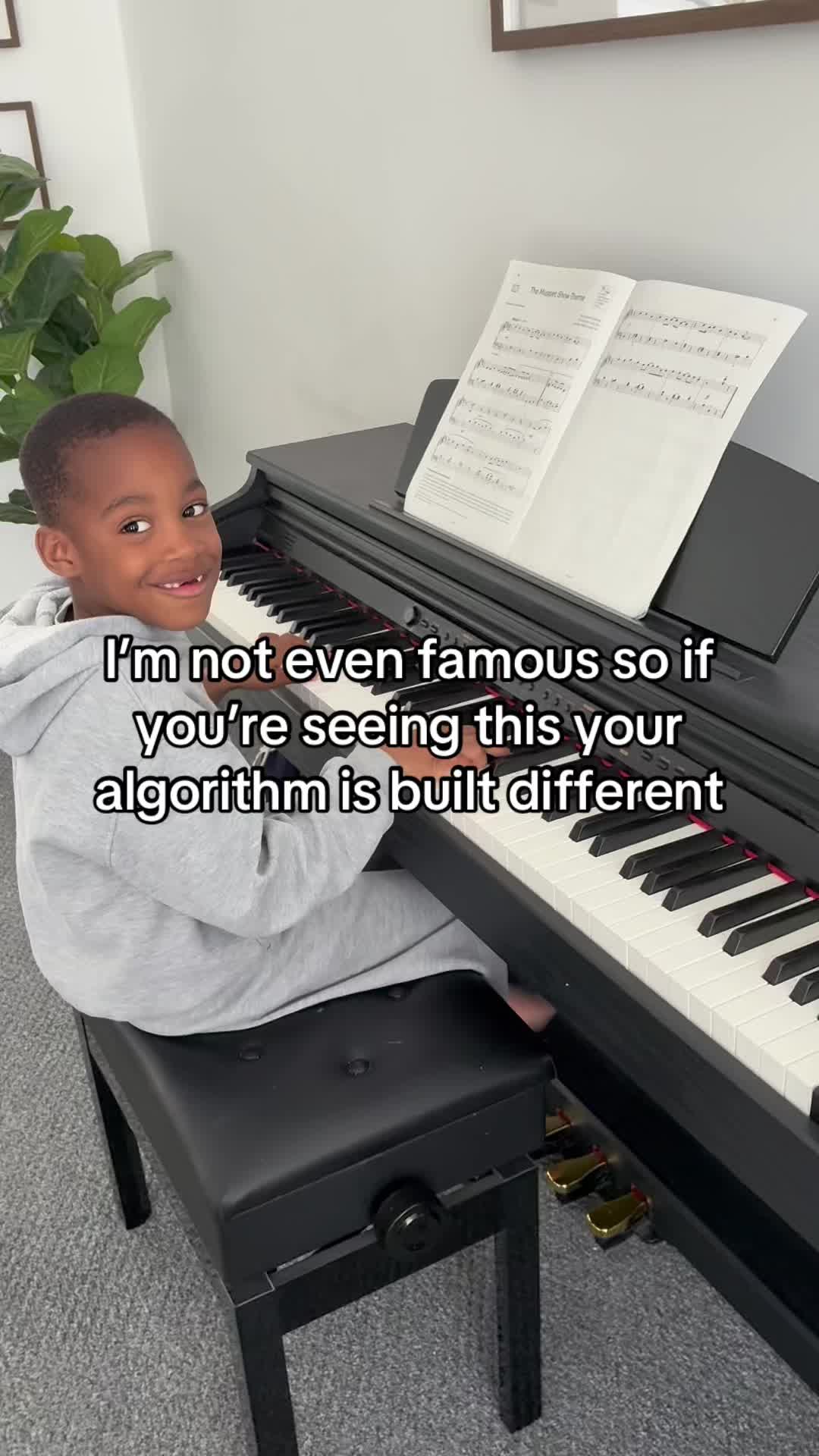 @withtheomos