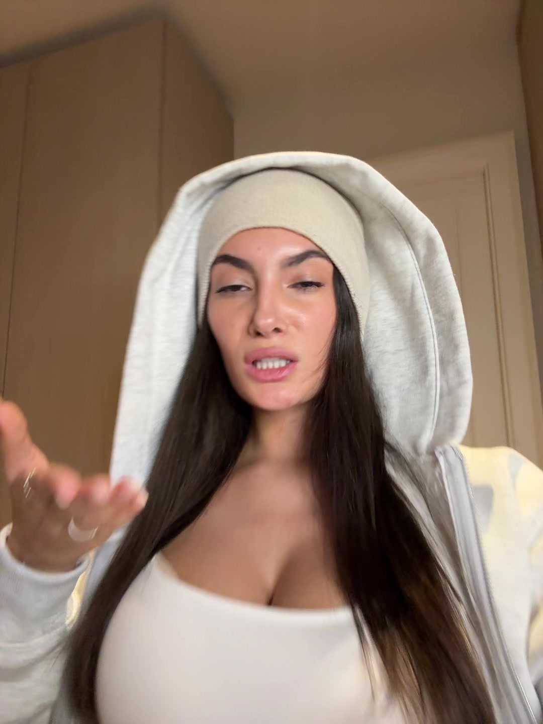 @sara.ouldm