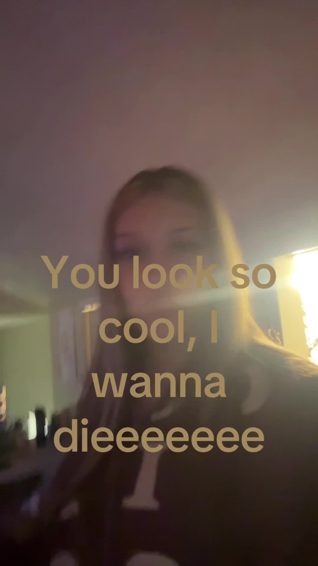@🧟&zwj;♀️