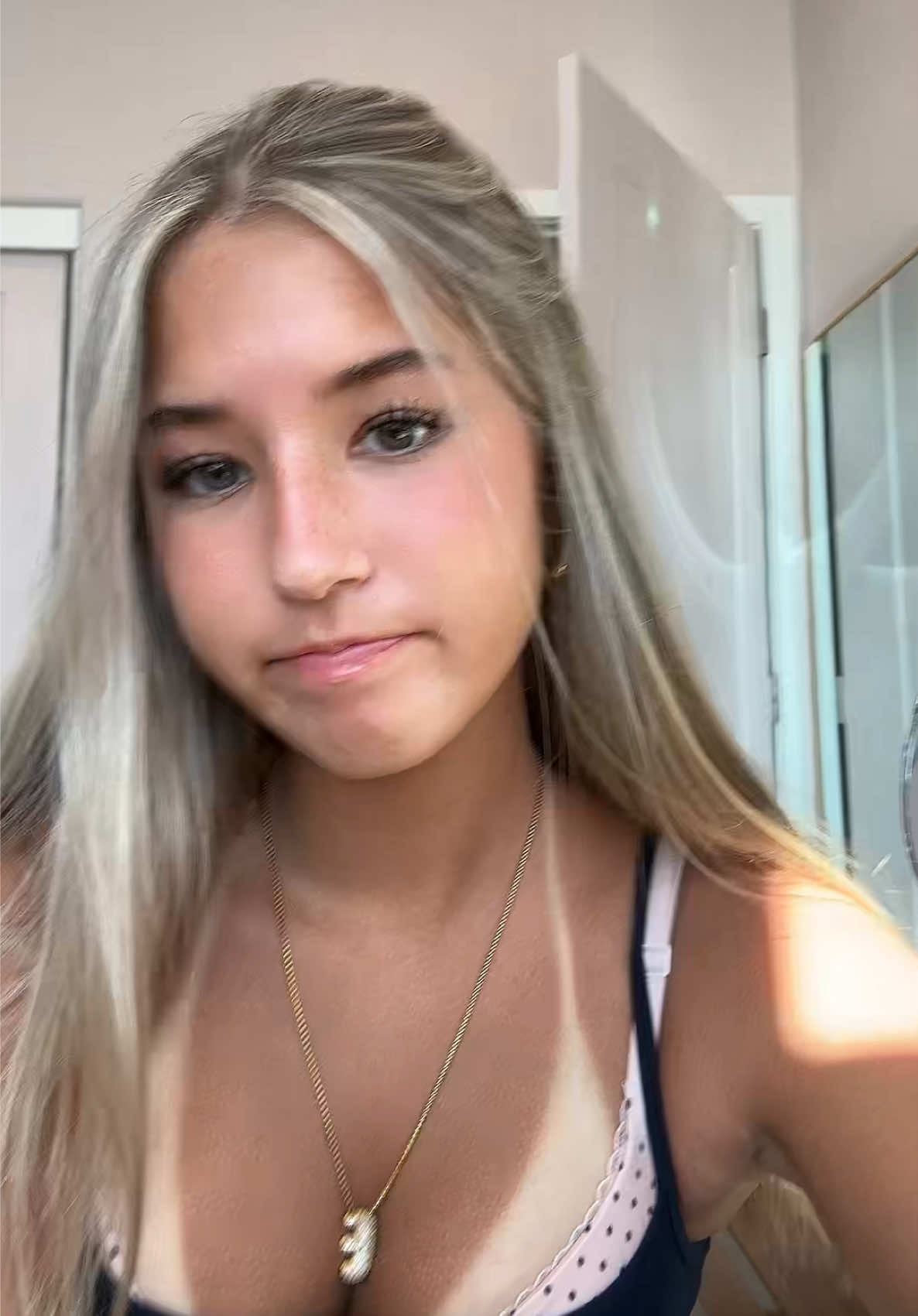 @eliana rie