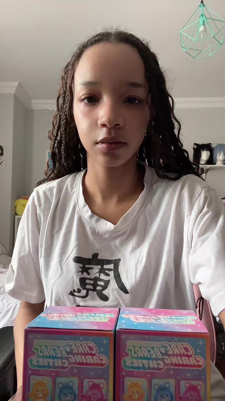 @iris