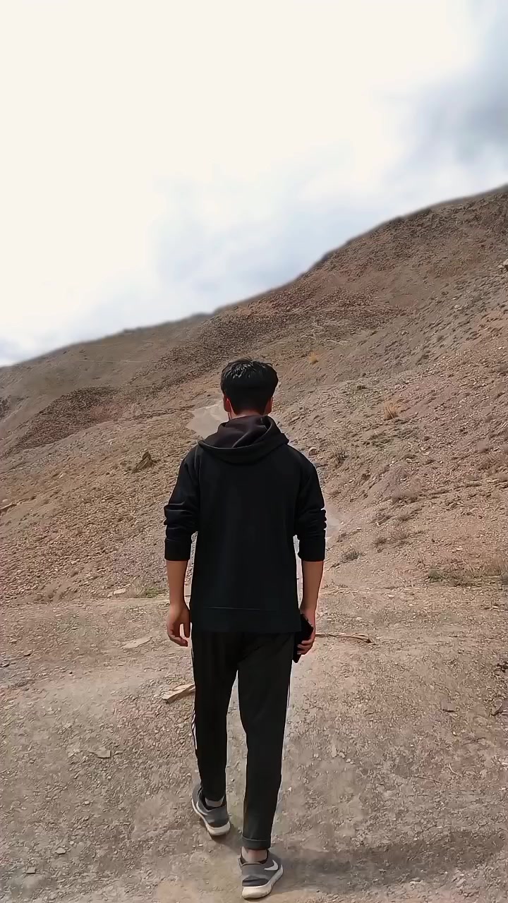 @꧁༒سہار☠️Faنni 0.7