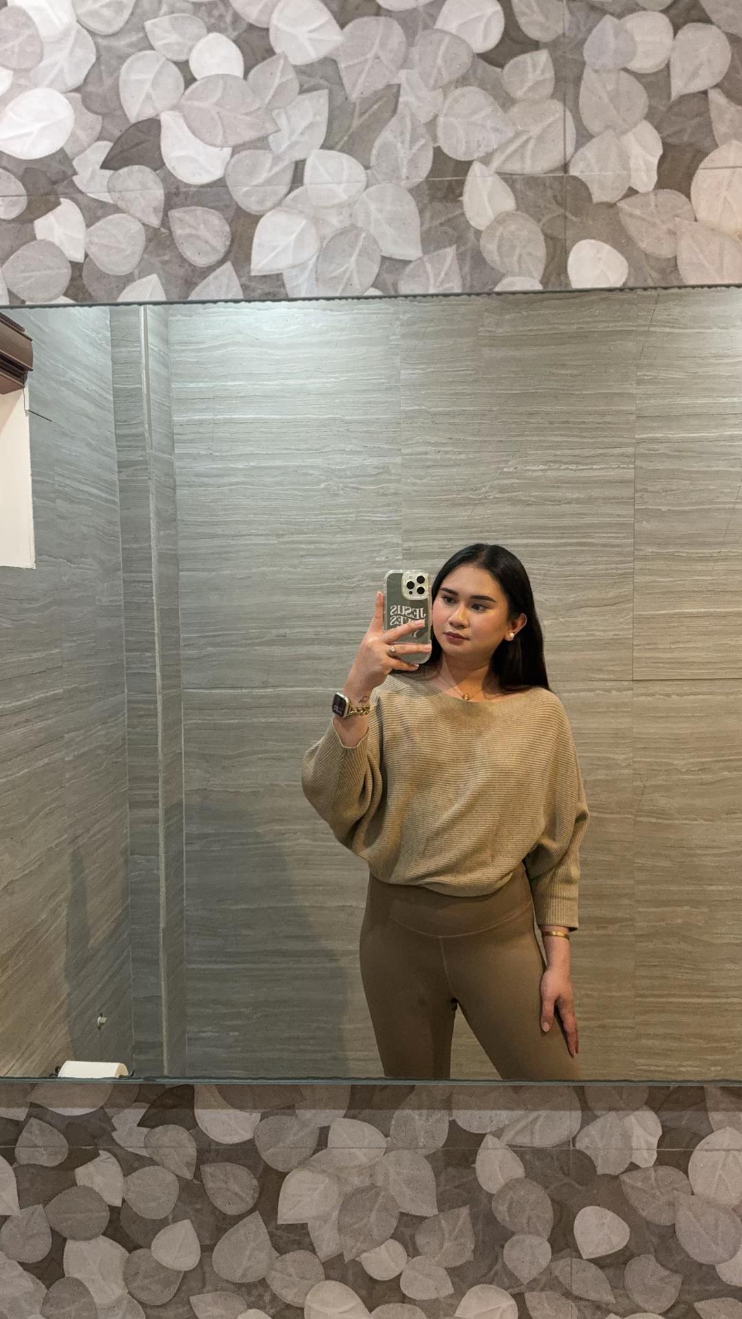 @Ashley Dame Guantia ᥫ᭡