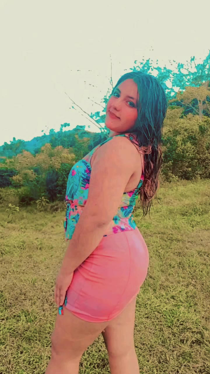 @Vanessa Urvina