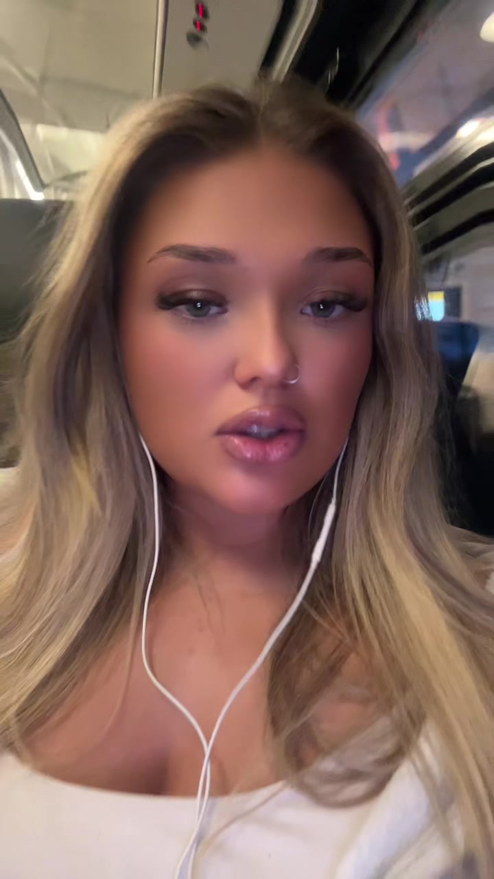 @Alina🤍