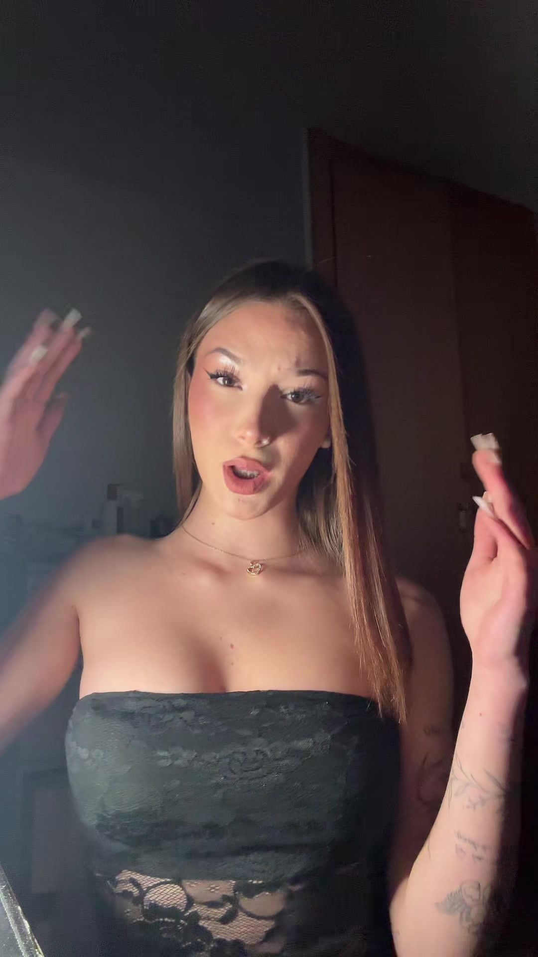 @𝒮ℴ𝒻𝒾𝒶🥀