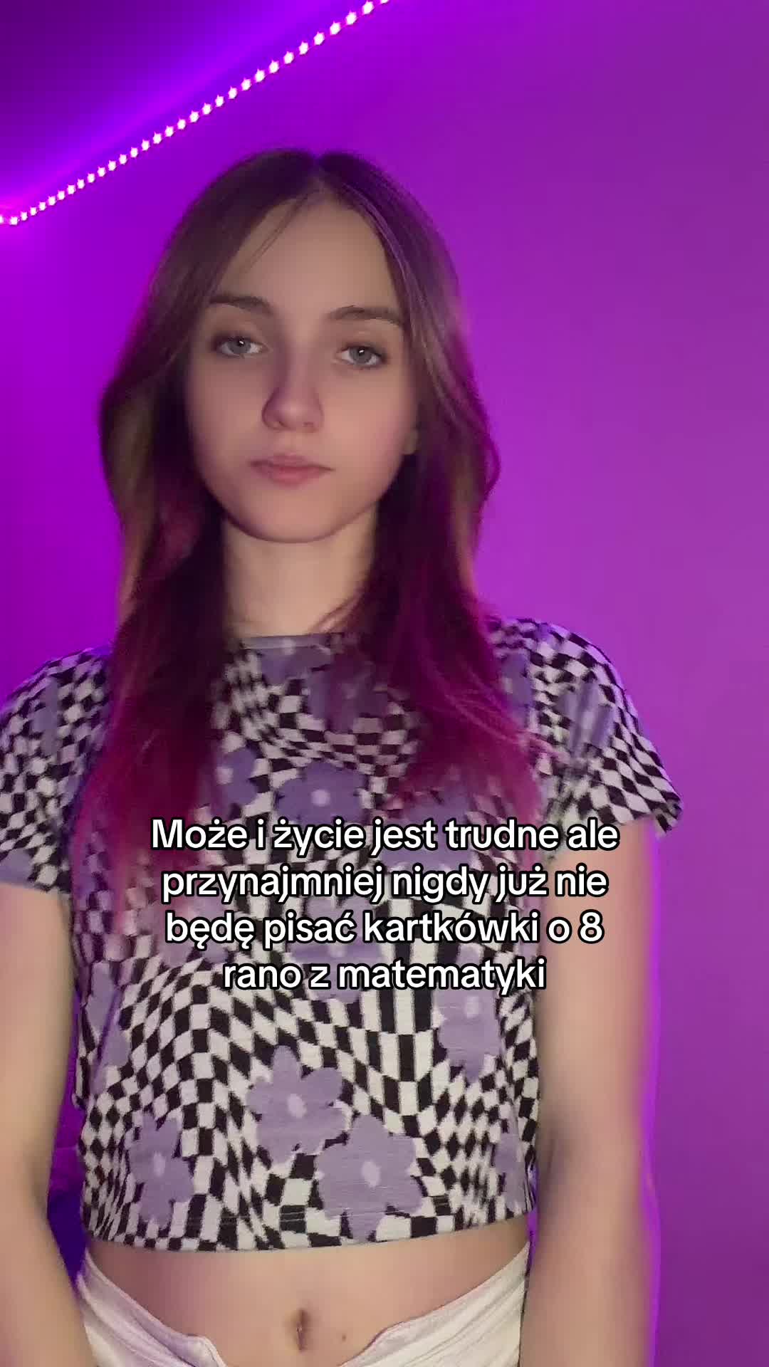 @Asiunia