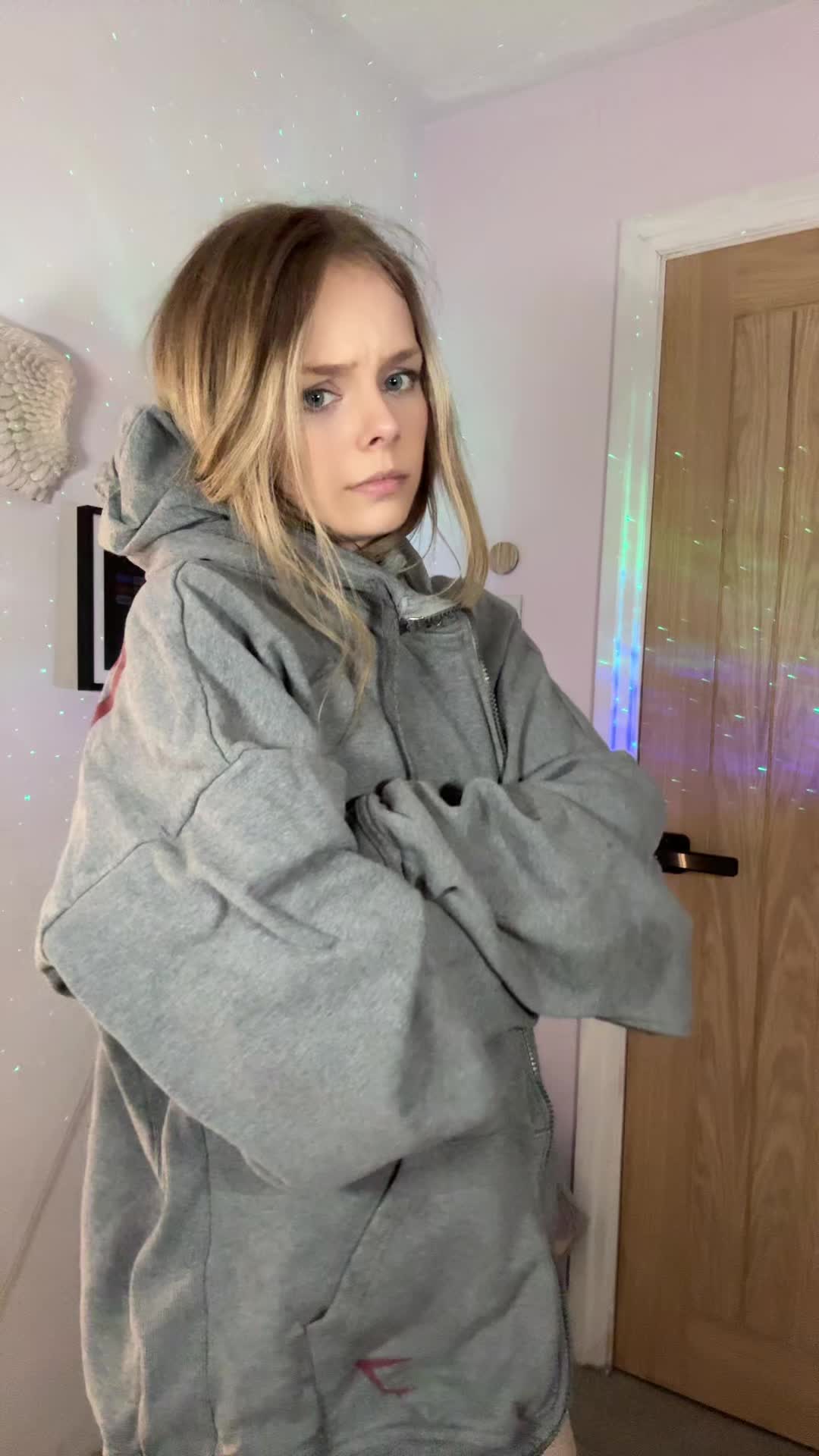 @itstinkbell