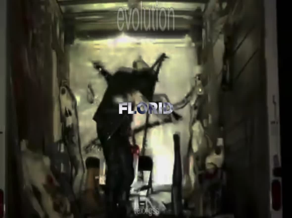 @☿
