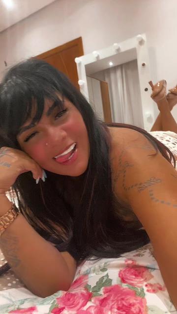 @morena tatuada itapua&ccedil;u