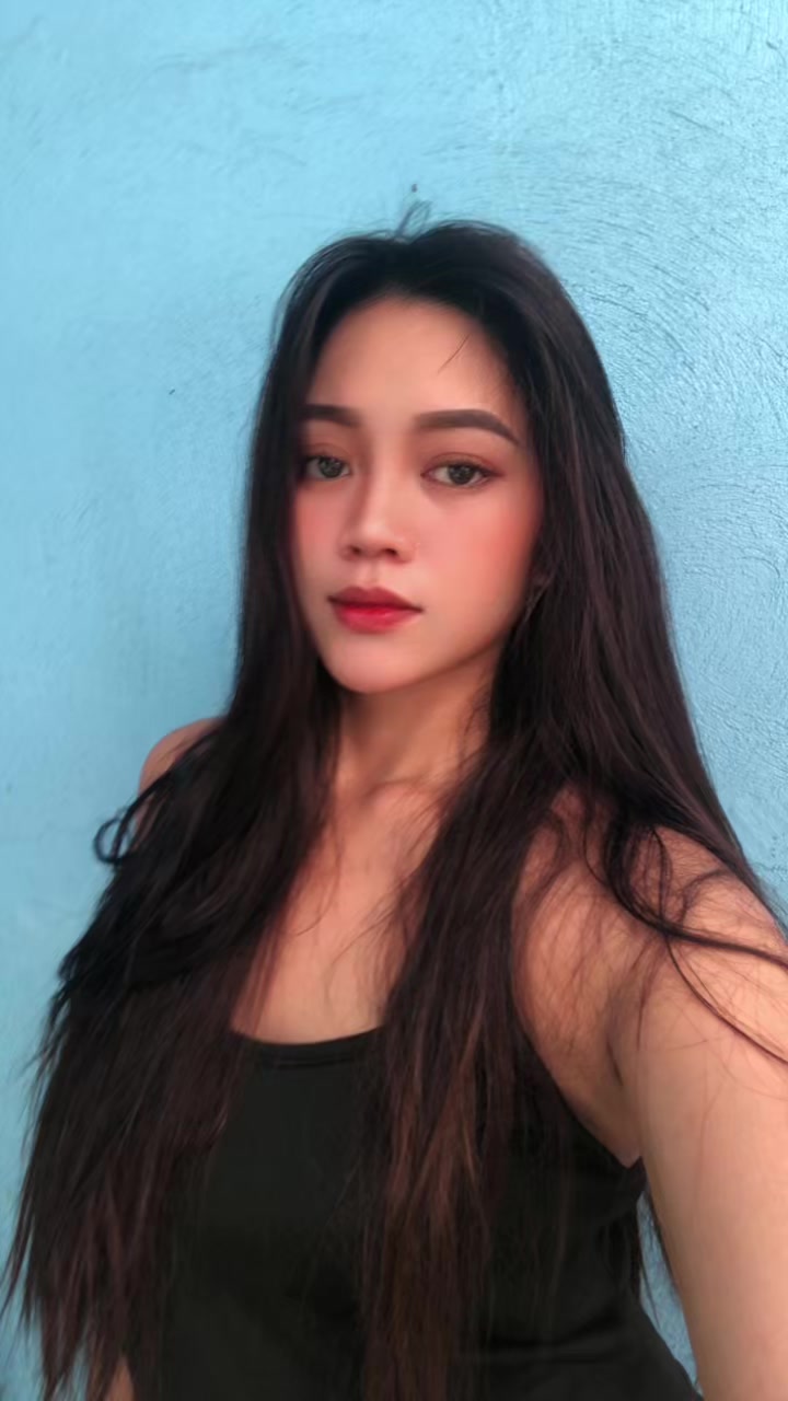 @Christine Genon