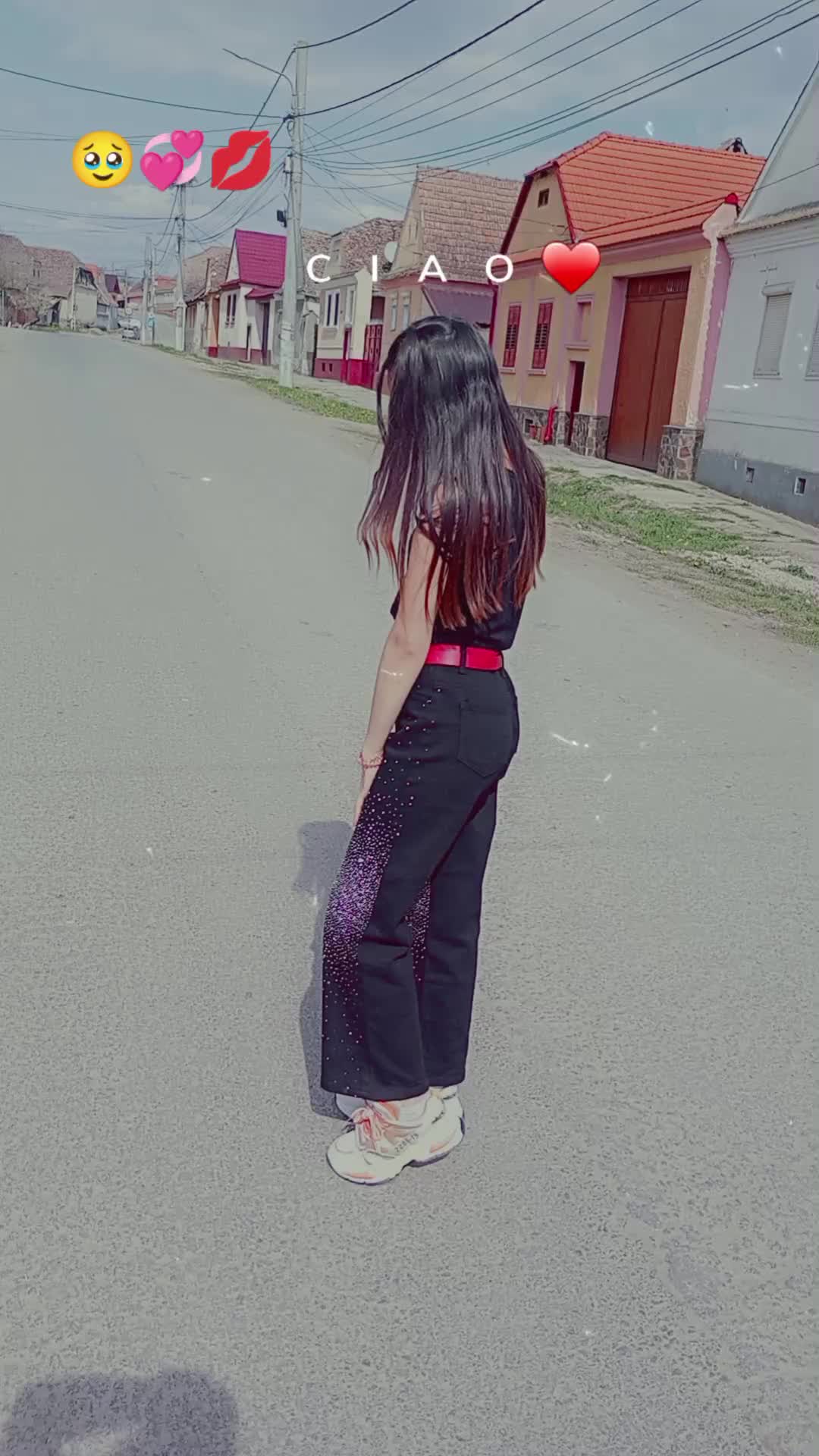 @𝓡𝓪𝓵𝓾𝓬𝓪💋🖤
