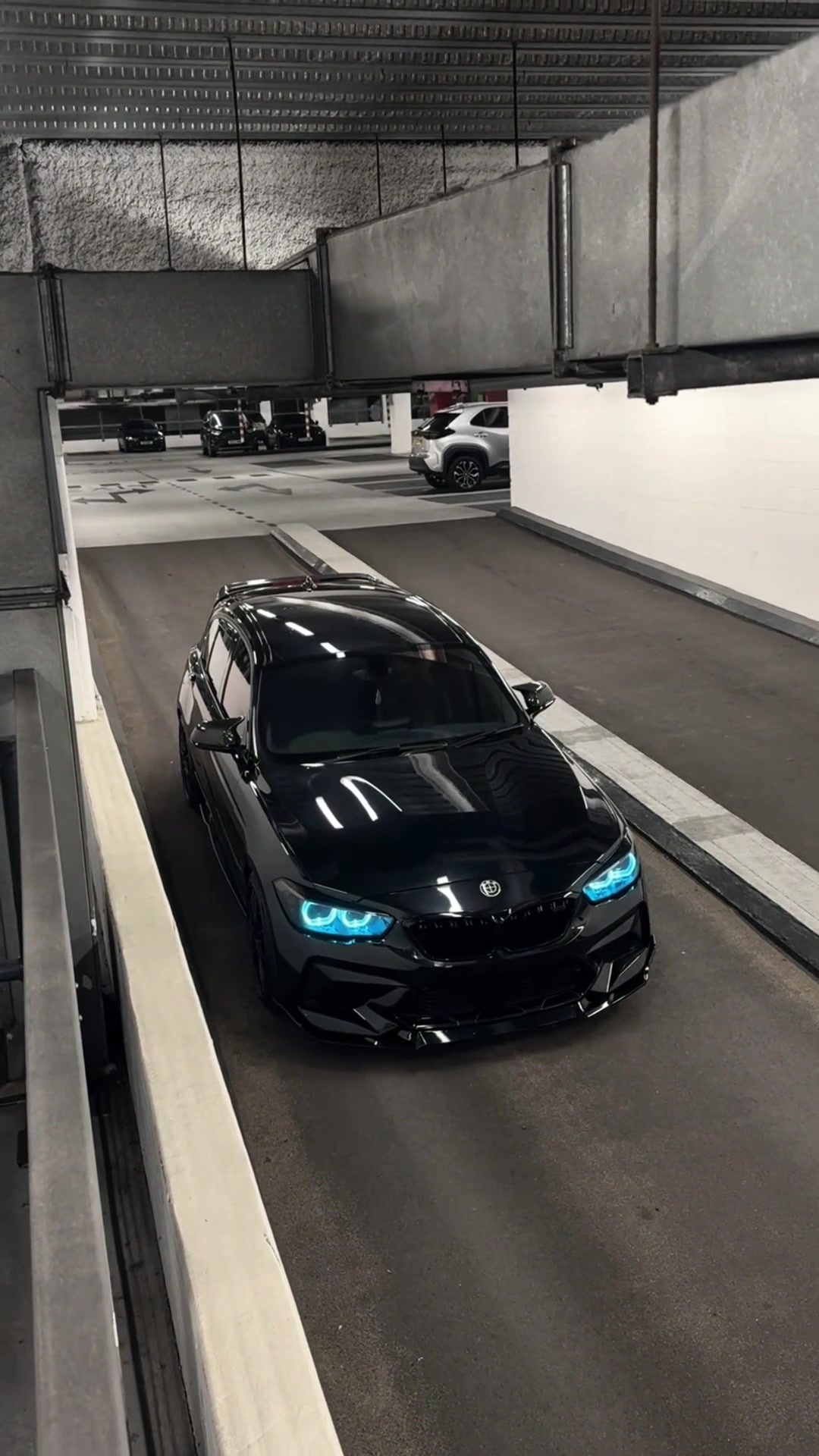 @THEBLACKM140i