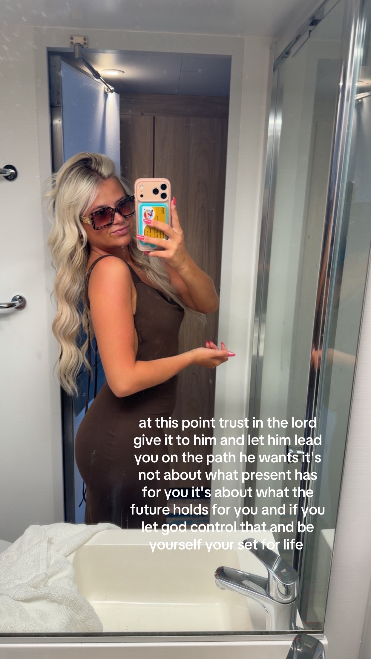 @kayla.0.3