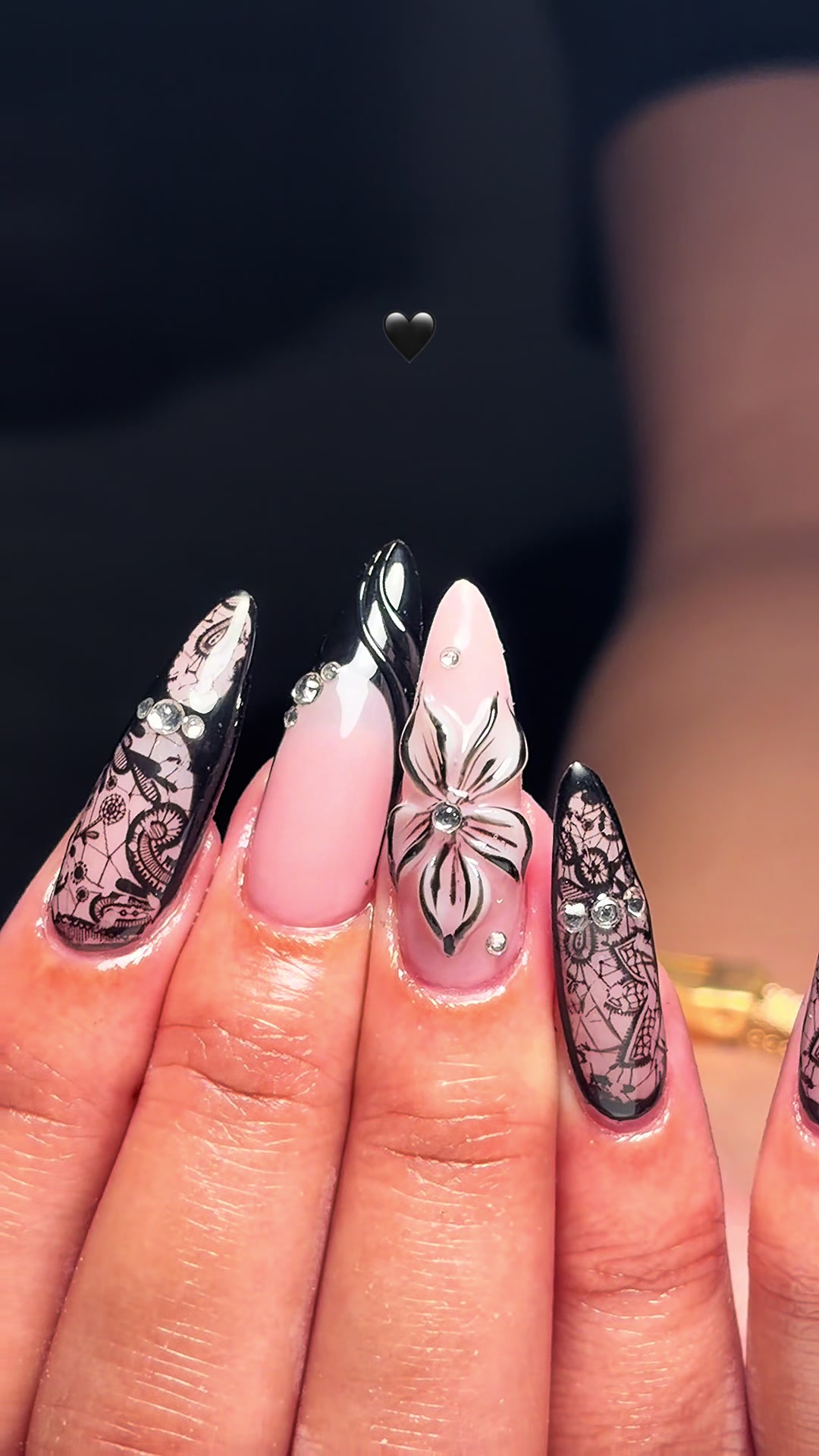 @caitysxnails