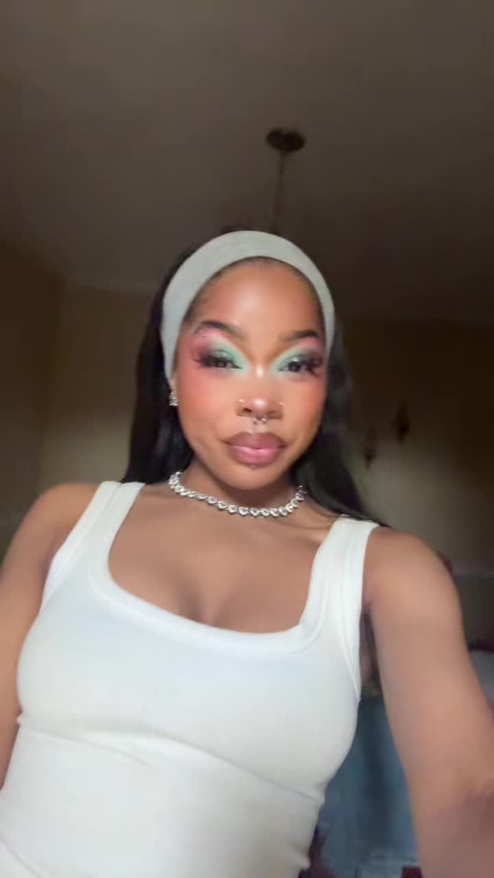 @Sienna Rae❦
