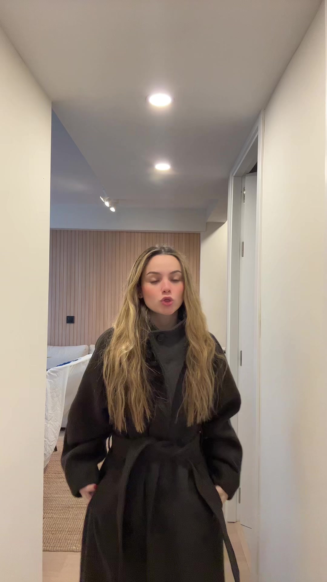 @Isabella