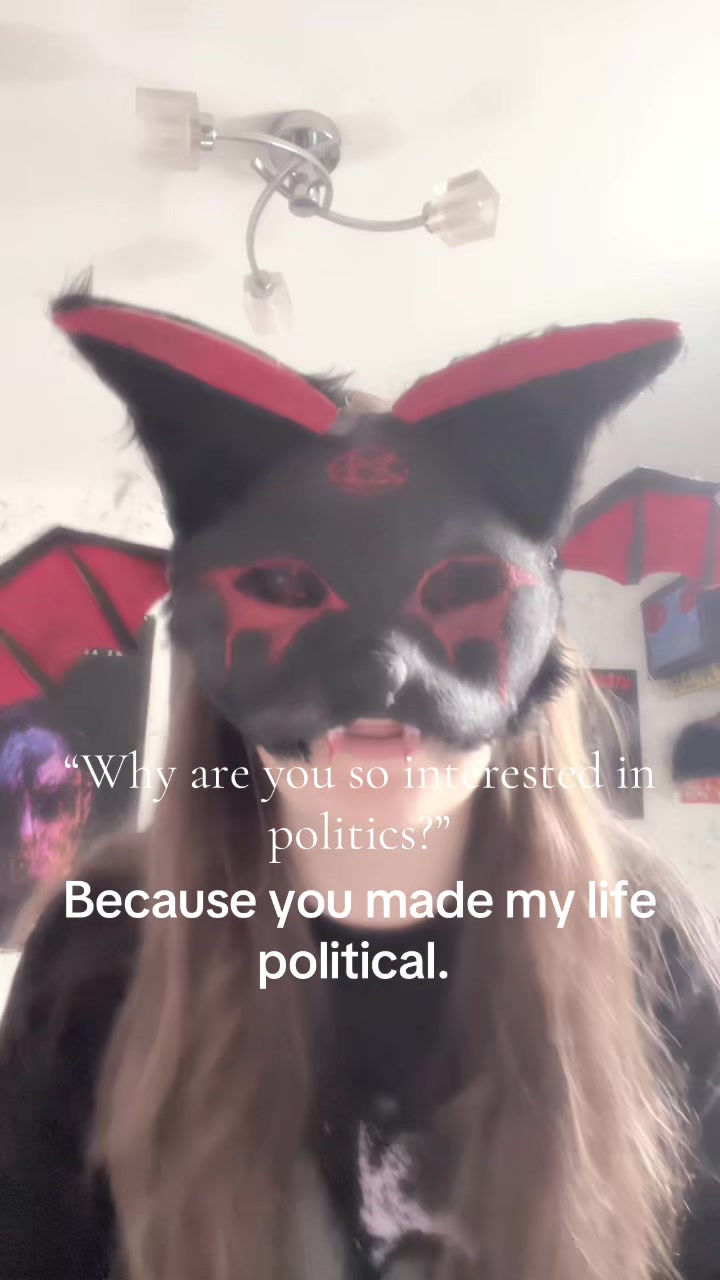 @𖤐 𝕷𝖚𝖈𝖎𝖋𝖊𝖗 𖤐