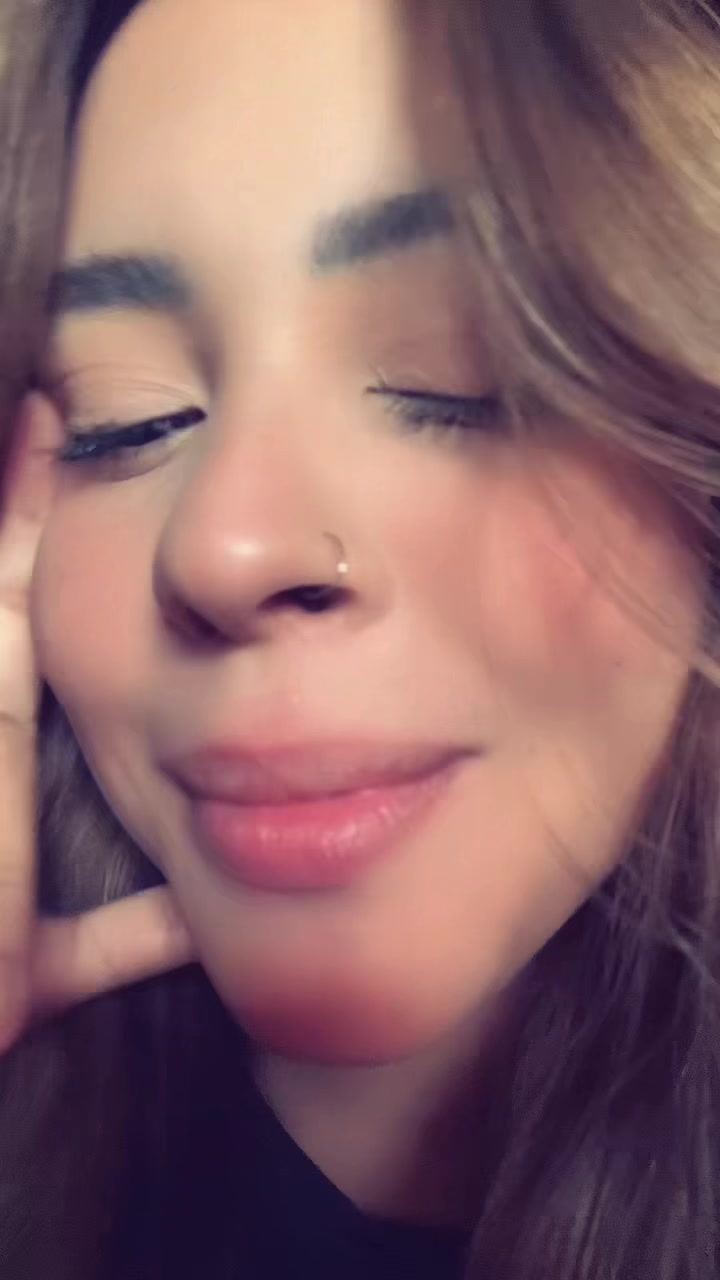 @Victoria  Melo