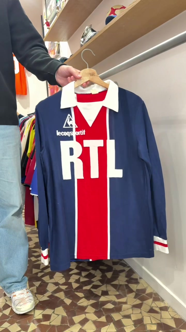 @Lineup Vintage Football Shop