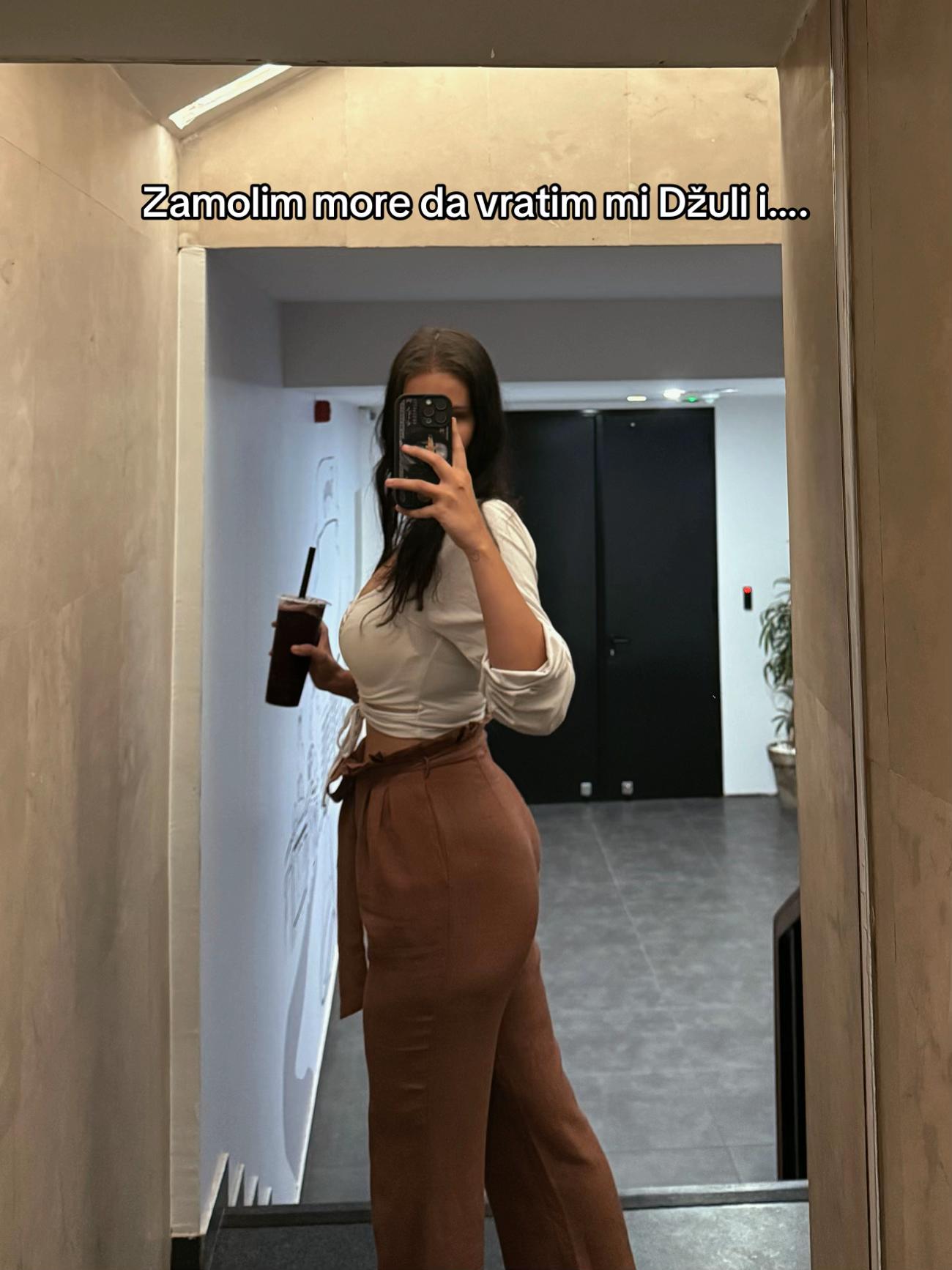 @𝑯𝑬𝑫𝑶𝑵𝑨✨