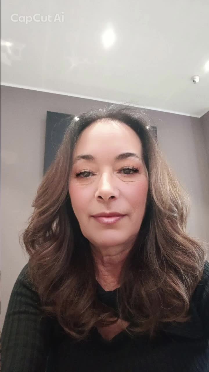 @Melania G.💥