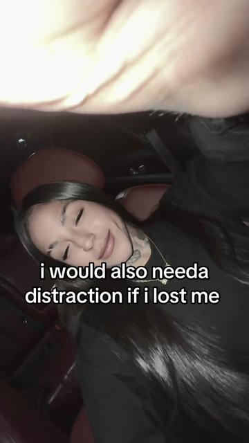 @DesireeJaay💜
