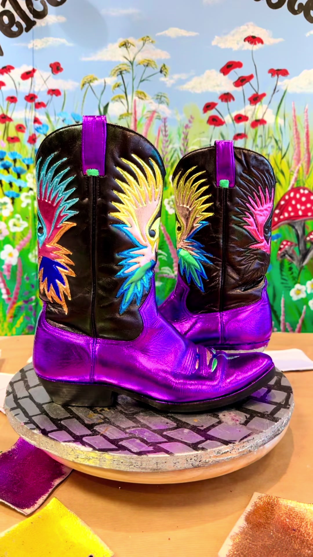 @The Shiny Shoe Lady